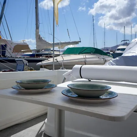 Bådhotel Night At Sea Puerto Calero